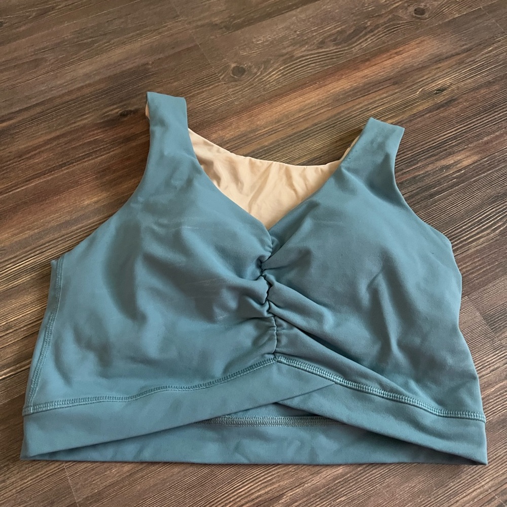 Buffbunny Crop Sports Bra in large but fits more like a medium